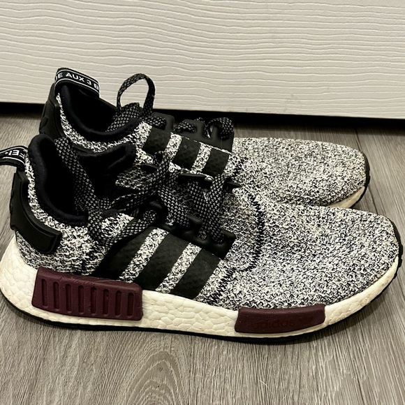 ADIDAS - Picture 4 of 4